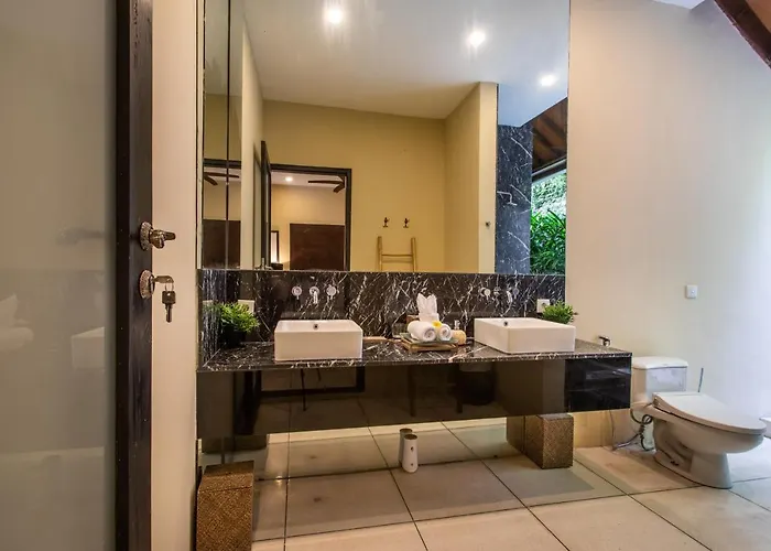 Asrina Villa's Villa *