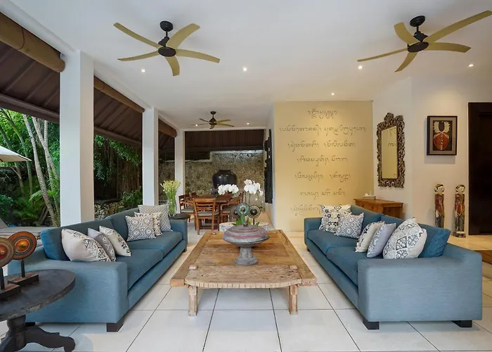 Villa Asrina Villa's *